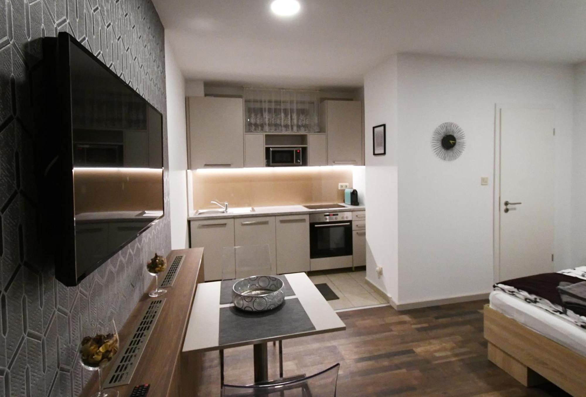 Nice Home Apartment 2 Abda Dış mekan fotoğraf