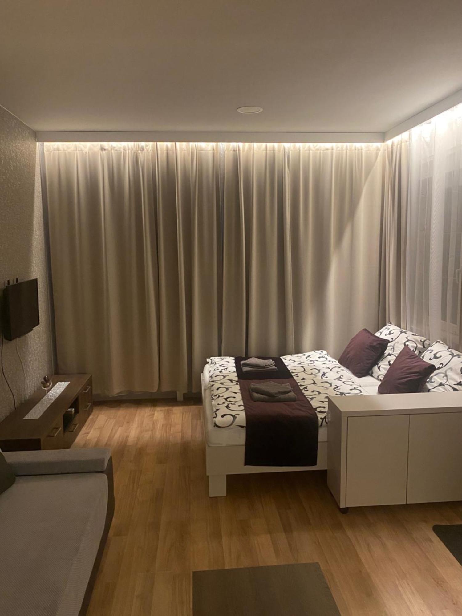 Nice Home Apartment 2 Abda Dış mekan fotoğraf