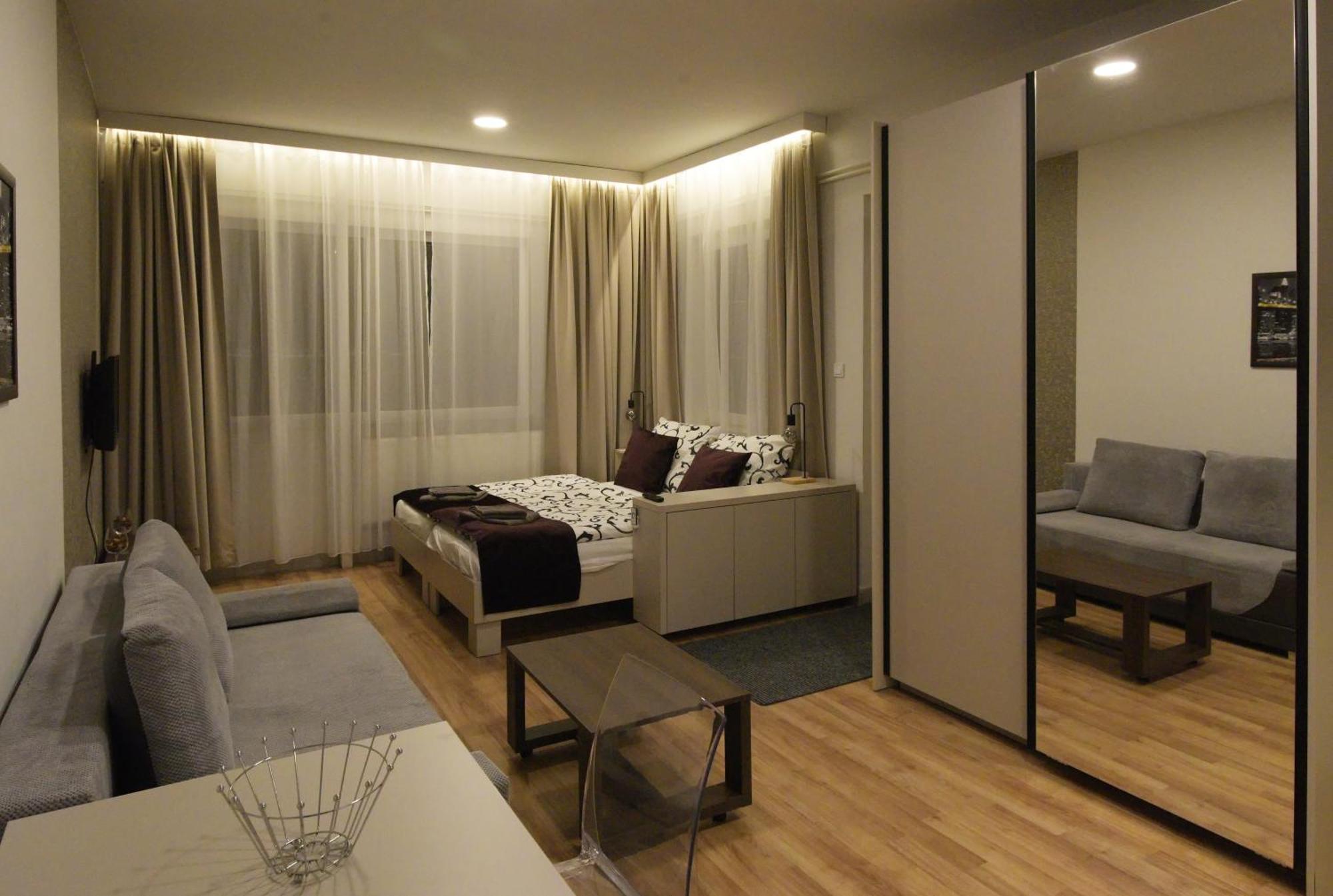 Nice Home Apartment 2 Abda Dış mekan fotoğraf